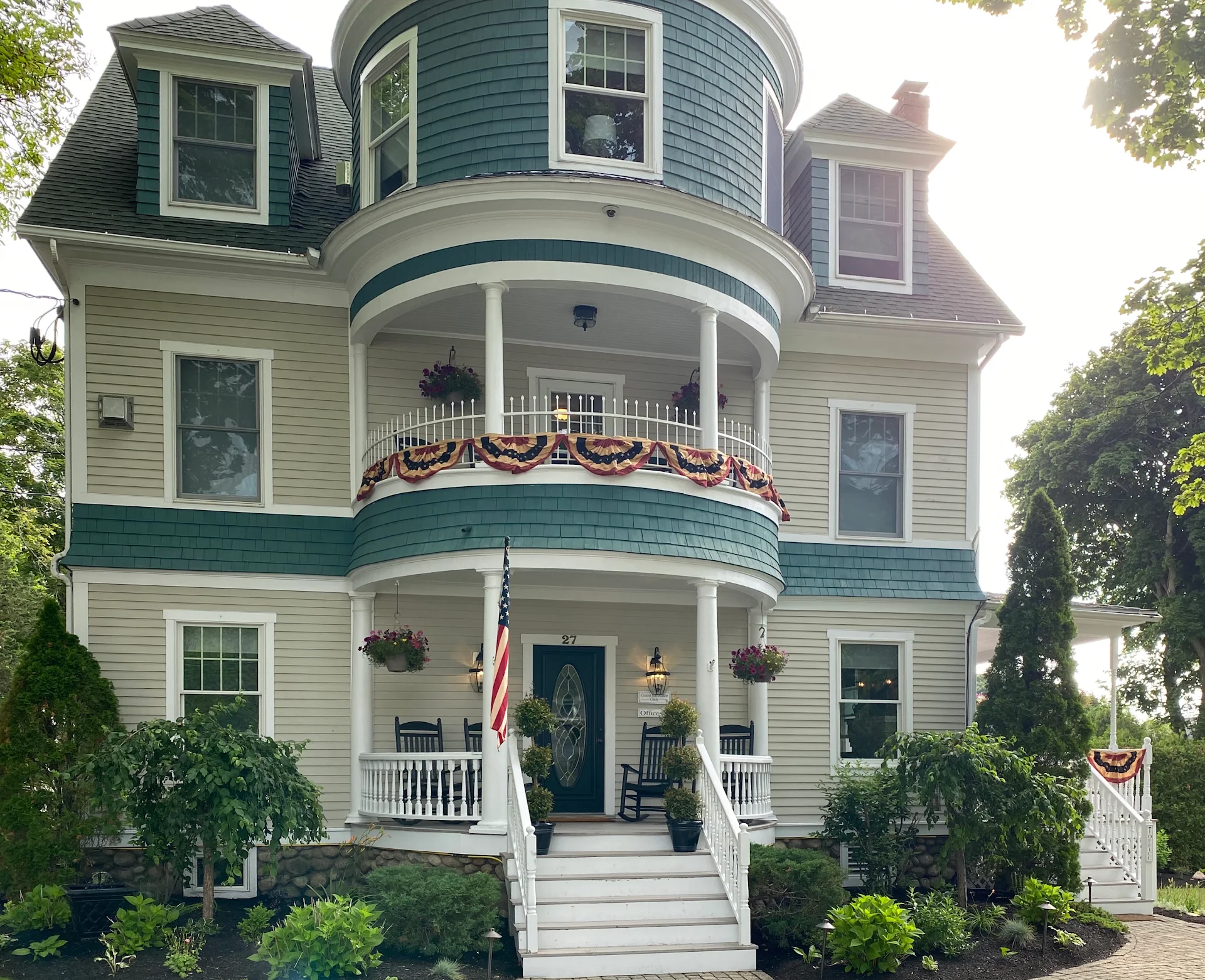 Nellie Littlefield Inn & Spa