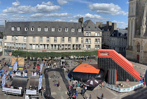 Photo n°3 de JM Prestations - VIRE - Location de structures gonflables et matériels de loisirs à Vire Normandie (Animateur de soirées et d'événements)