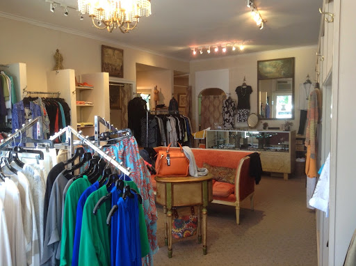 Trois Jours Boutique Etc Gallery - United States