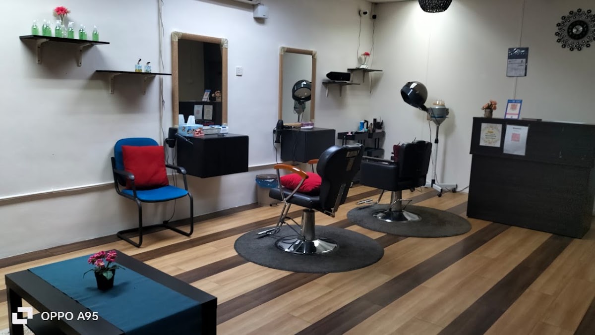 Riya Venture — hair salon in Masai