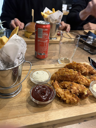 Photo 2 - Restaurant « Yummy House » Fontainebleau