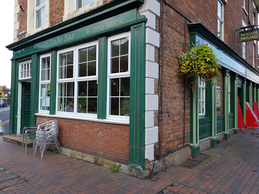 Nan's Café Bar - Thumbnail