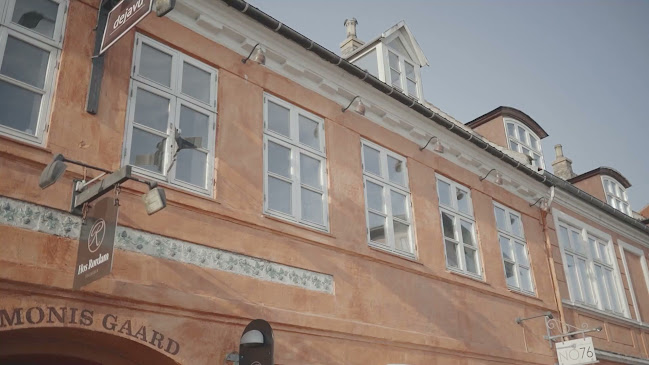 Anmeldelser af LOKOO Kosmetisk Klinik i Aalborg - Skønhedssalon
