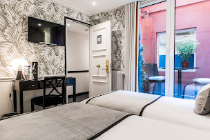 Photo n°3 de Hôtel Jardin Le Bréa à Paris (Hôtel)