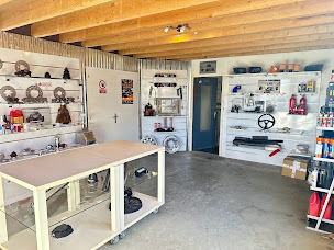 Photo n°1 de OFF ROAD TECHNOLOGY à La Réorthe (Magasin de pièces automobiles)