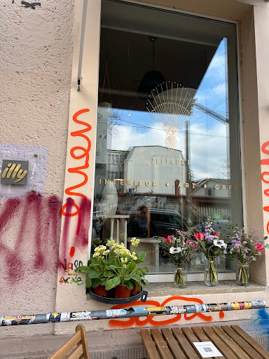 Atelier ZEITGOLD • Interieur • Art • Café • Florale Einzelstücke