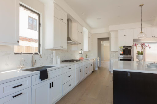 Avatar for La Brea Design Center - By Heartland Builders