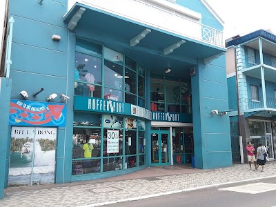 Photos of Elizabeth on Bay