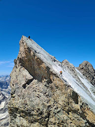 Photo n°10 de Happy Mountains Guillestre escalade, alpinisme, via-ferrata à Guillestre (Organisateur d’activités de plein air)