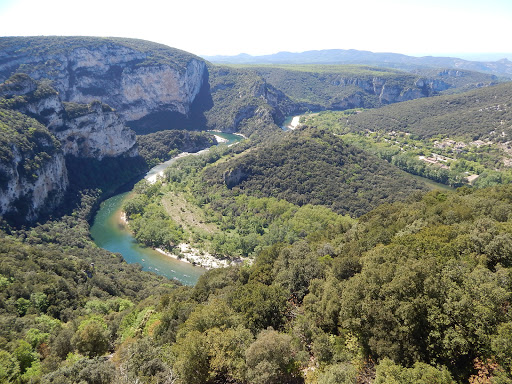 Gorges De L Ardeche Vallon Pont D Arc Destimap Destinations On Map
