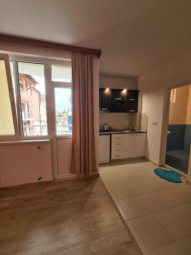 Център, ул. „Любен Каравелов“ 30, 8230 Несебър