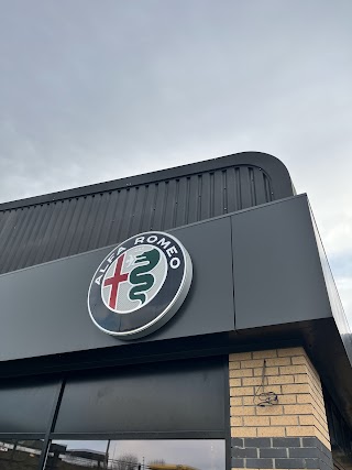 Read Alfa Romeo Derby