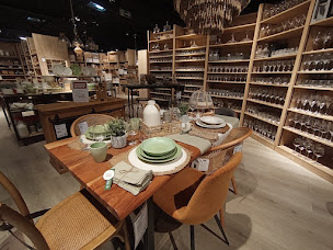 Photo n°46 de Maisons du Monde à Kingersheim (Magasin de canapés)