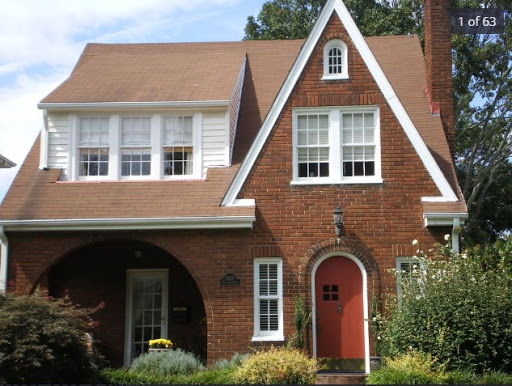 Anastasia Thompson, Realtor dba Roanoke Valley Realty - Thumbnail