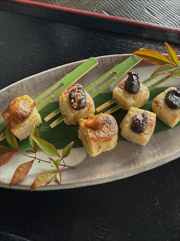 Pontocho Robin by null