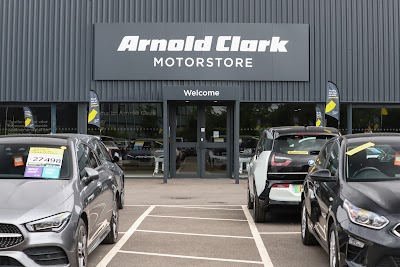 Arnold Clark Chertsey Motorstore / Geely