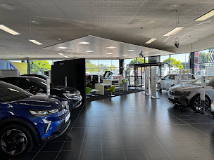 Photo n°3 de RENAULT SENS - GROUPE DUCREUX à Sens (Concessionnaire Renault)