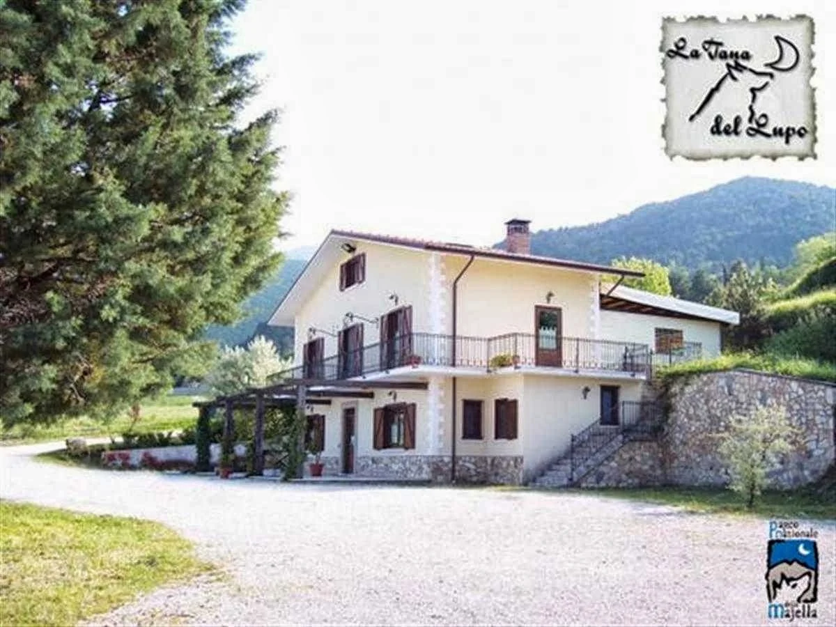 La Tana Del Lupo