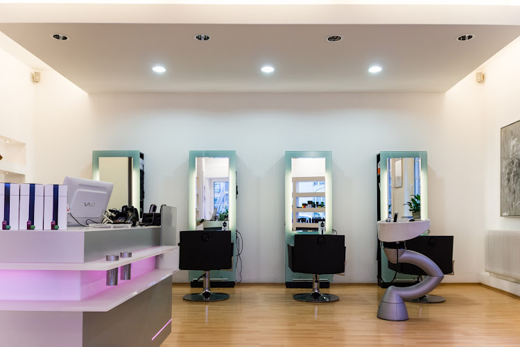 Barber Sven Halfter - Hairdressers in Bielefeld