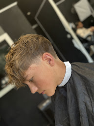 Photo n°2 de Trust Barber Shop à Auxerre (Salon de coiffure)