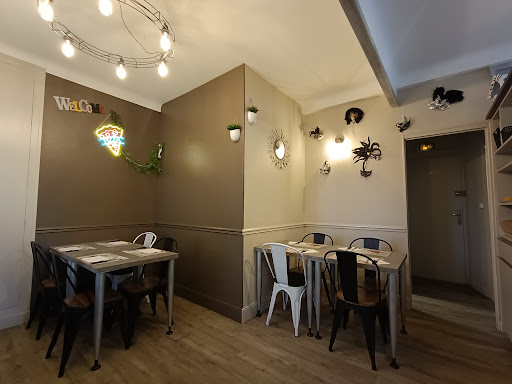 Photo 3 - Burgers & Co