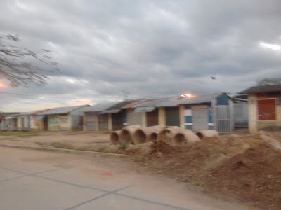 Photos of Max Fernandez Market