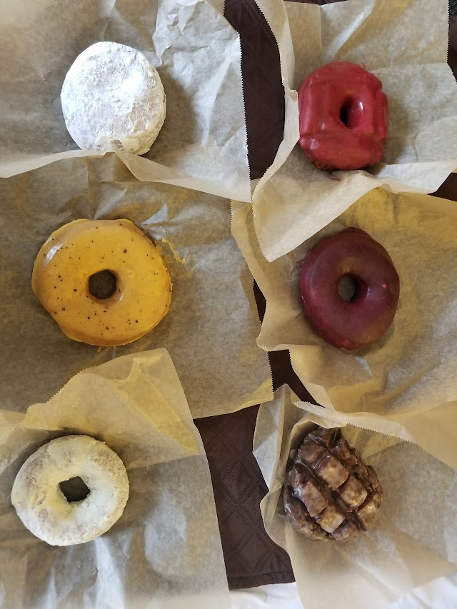 Blue Star Donuts