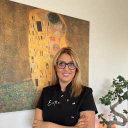 Photo n°16 de Estéa - Massages - Réflexologie plantaire - Soins visage à Chaponost (Programme de bien-être)