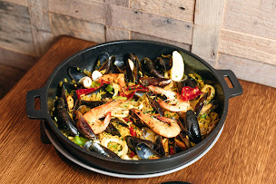 Photo n°4 de Léon Restaurant - Montigny à Montigny-lès-Cormeilles (Restaurant de fruits de mer)