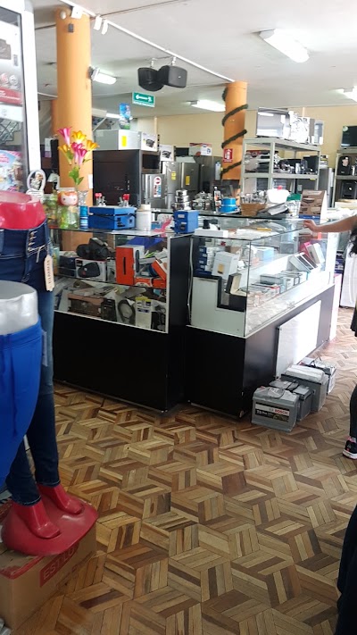Photos of COMERCIAL FRANKLIN
