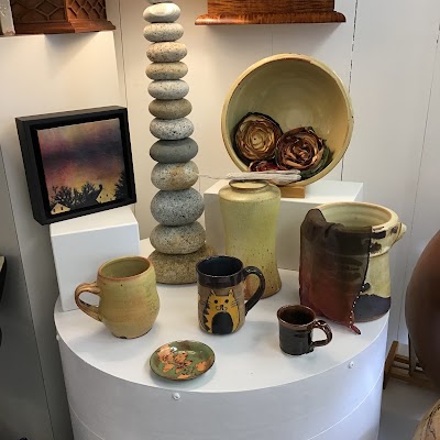 League of NH Craftsmen - Meredith Fine Craft Gallery