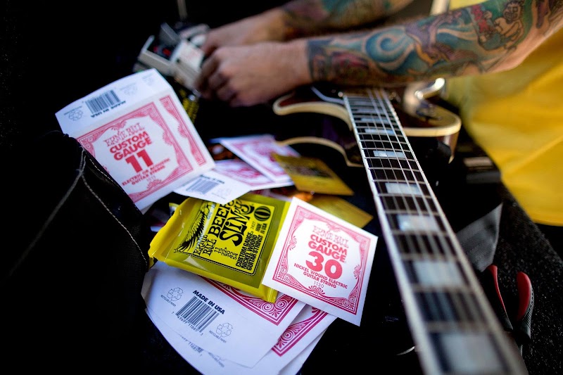 Strings Direct photo 3