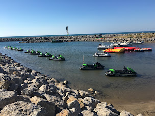 Photo n°28 de Sunrise Jet gruissan les chalets à Gruissan (Club de ski)