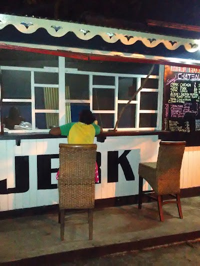 Photos of Chateau 7 Gourmet Jerk Centre