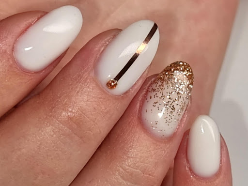 Kosmetik und Nagelwerkstatt Eugenia Kling Gallery - Germany