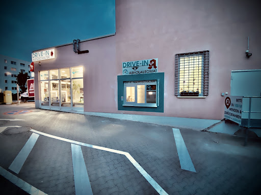 Drive-in Bären-Apotheke Halle Gallery - Germany
