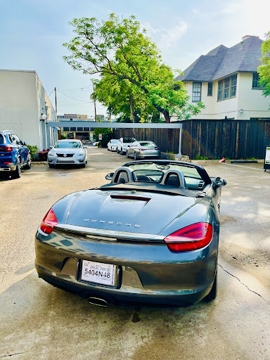 Performance Autos - Visual