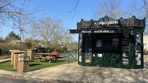 Photo n°2 de Le Kiosque à Pizzas de Jaunay Marigny - Futuroscope à Jaunay-Marigny (Pizzeria)