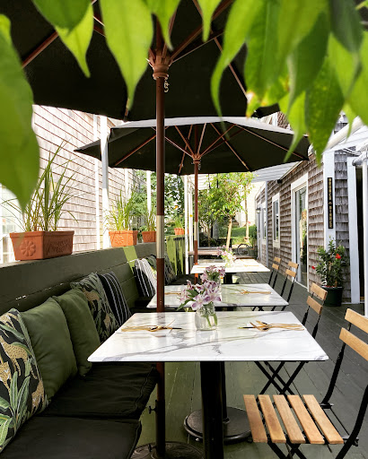 Helltown Kitchen - Visual