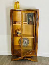 Photo n°9 de BRUT GALERIE - Brocanteur - Antiquaire à Canet-en-Roussillon (Magasin de mobilier de bureau d'occasion)