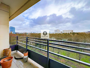 Photo n°18 de Pierre VEYRAT - Agence immobilière Le Bon Lieu à Issy-les-Moulineaux (Agence de location immobilière)