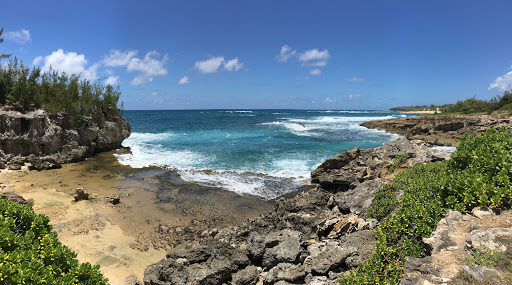 Labyrinth at MomiLaniKai - Thumbnail