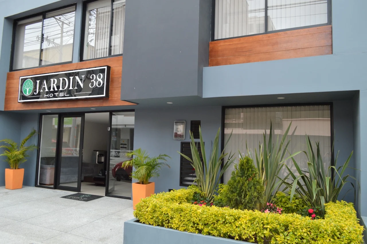 Hotel Jardin 38