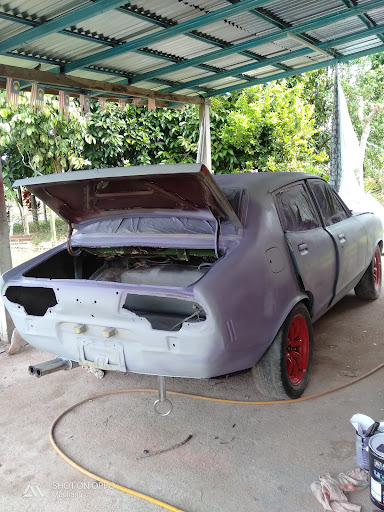 EWAN SPRAY GARAGE