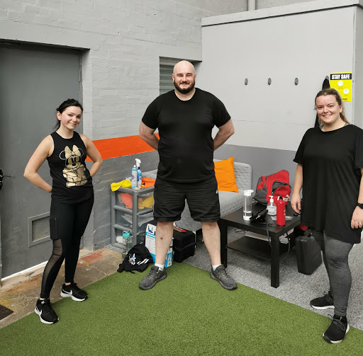 Committed fitness - Thumbnail