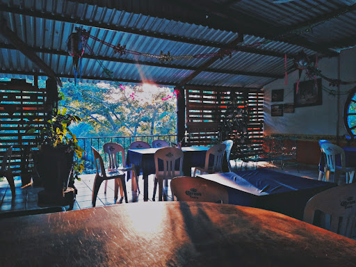 Restaurante Del Río - Thumbnail