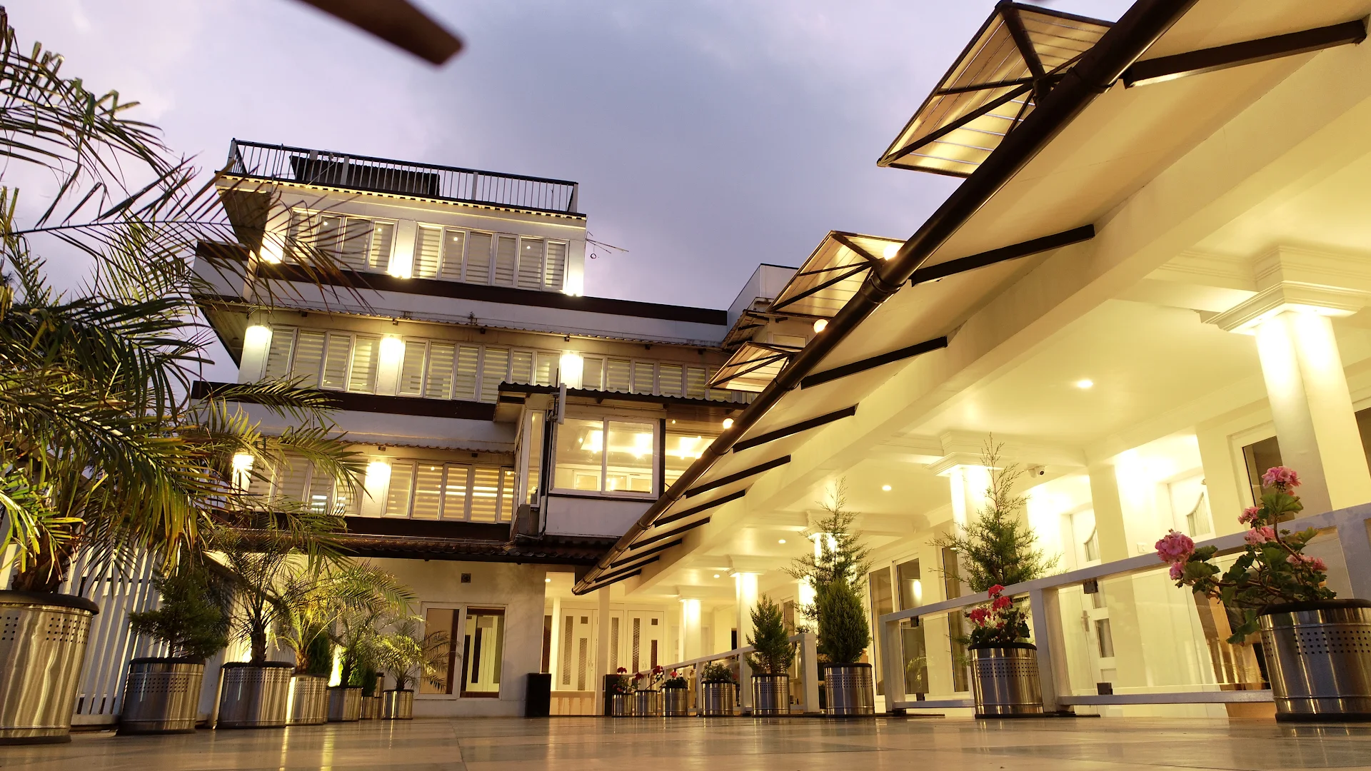 Hotel Darshan