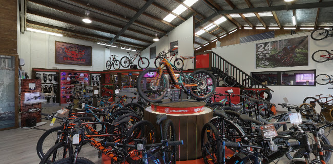 Comments and reviews of Pitcrew Bike Co. Pukekohe