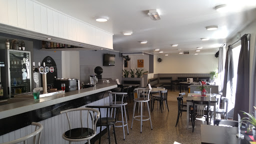 Photo 8 - Pizzeria, Burgers, Frites, Lasagnes, Boissons, Restaurant, A emporter, Pierre et Laëtitia Parks Finistère