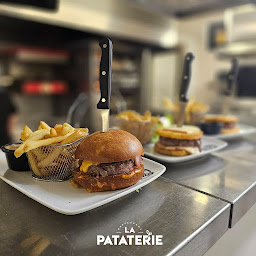 Photo n°61 de La Pataterie Concarneau à Concarneau (Restaurant de hamburgers)